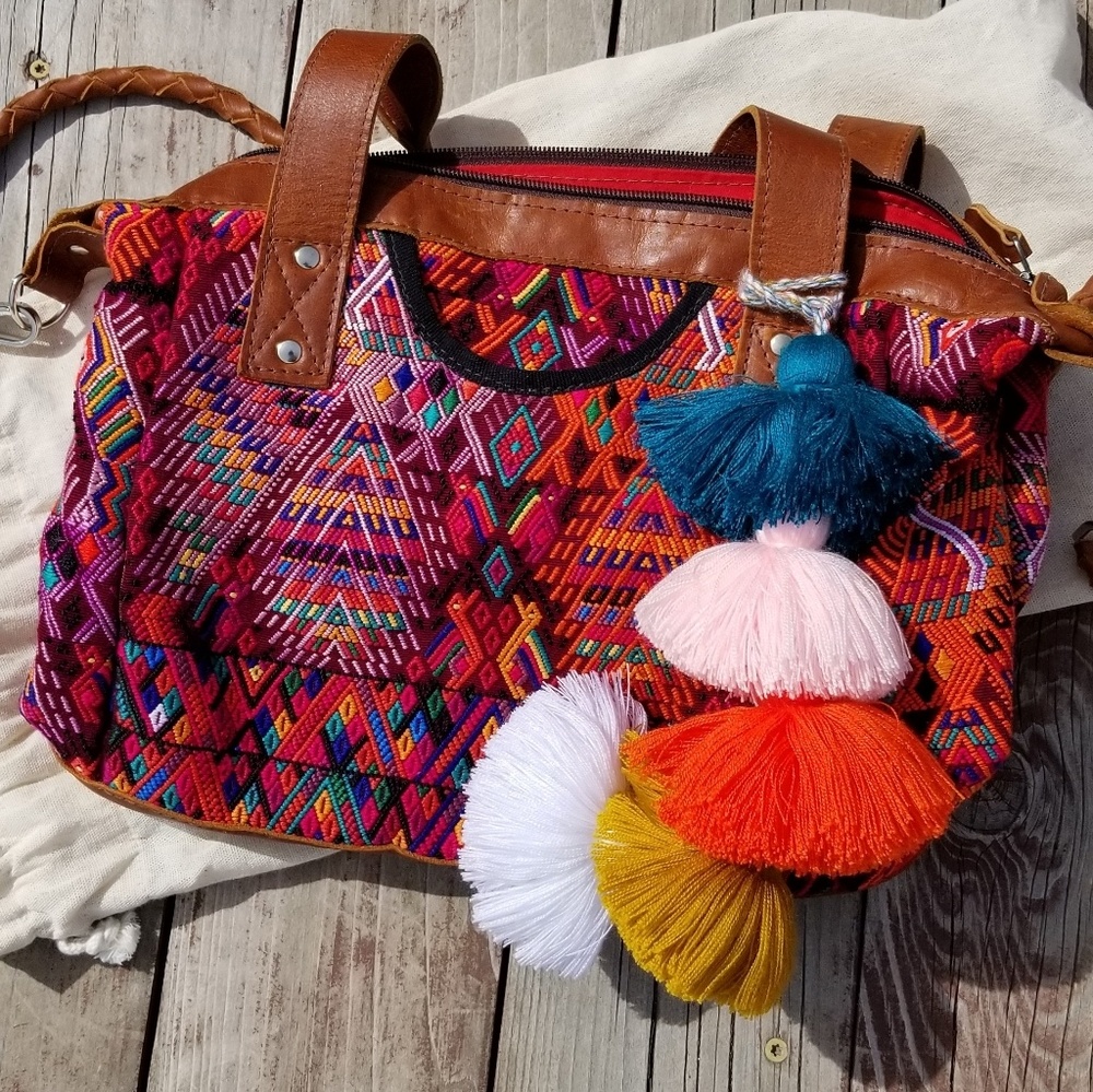 Nena Sonia Carryall with Nena pom